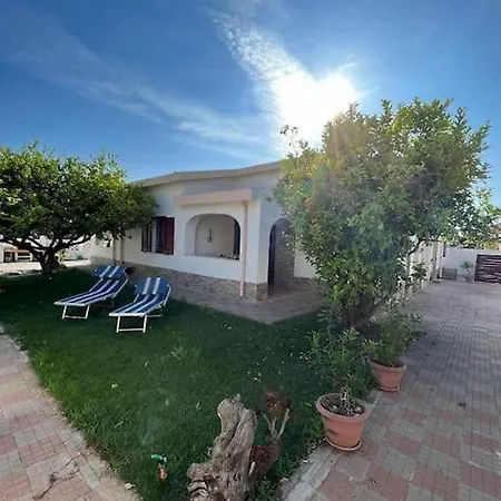 Domomea - Grazioso Bilocale A Due Passi Dal Mare Casa vacanze Porto Torres